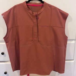 Women’s FIGS Mauve Scrub Set (XXL) WORN ONCE!!